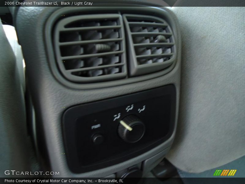 Black / Light Gray 2006 Chevrolet TrailBlazer LS