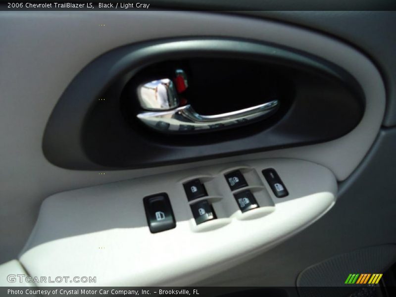 Black / Light Gray 2006 Chevrolet TrailBlazer LS