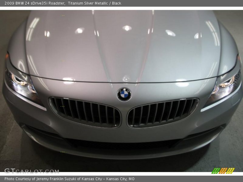 Titanium Silver Metallic / Black 2009 BMW Z4 sDrive35i Roadster
