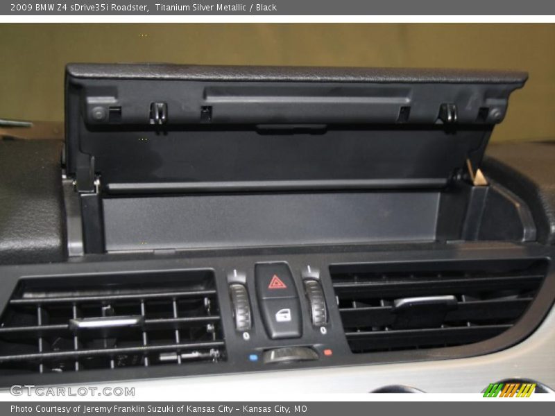 Titanium Silver Metallic / Black 2009 BMW Z4 sDrive35i Roadster