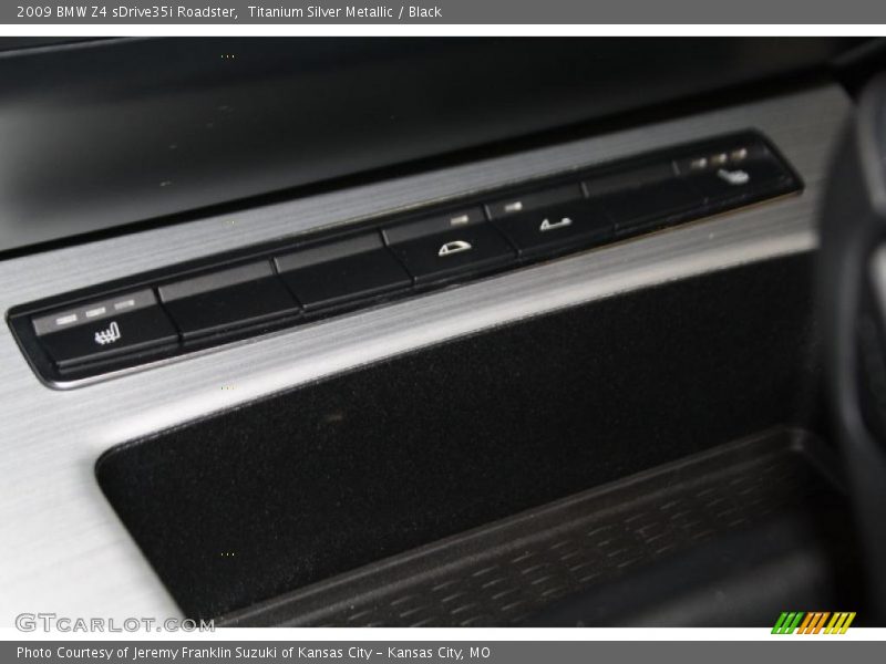 Titanium Silver Metallic / Black 2009 BMW Z4 sDrive35i Roadster