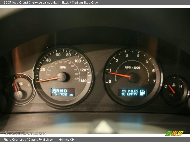 Black / Medium Slate Gray 2005 Jeep Grand Cherokee Laredo 4x4