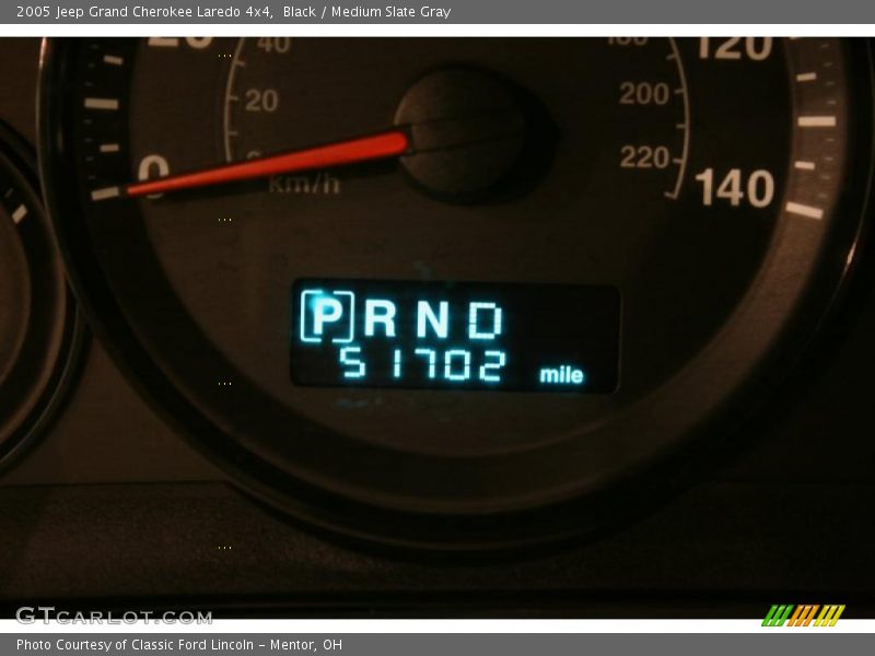 Black / Medium Slate Gray 2005 Jeep Grand Cherokee Laredo 4x4