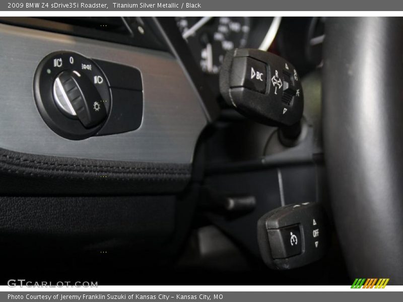 Titanium Silver Metallic / Black 2009 BMW Z4 sDrive35i Roadster