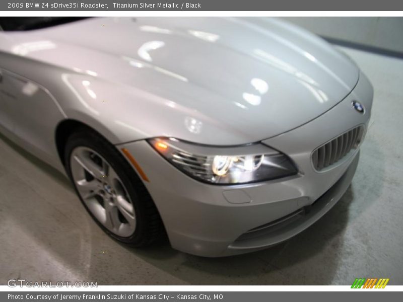 Titanium Silver Metallic / Black 2009 BMW Z4 sDrive35i Roadster