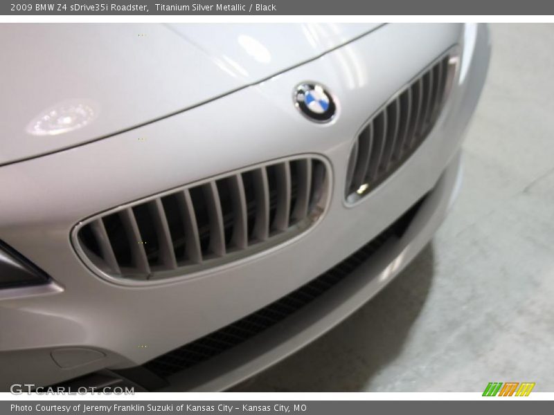 Titanium Silver Metallic / Black 2009 BMW Z4 sDrive35i Roadster