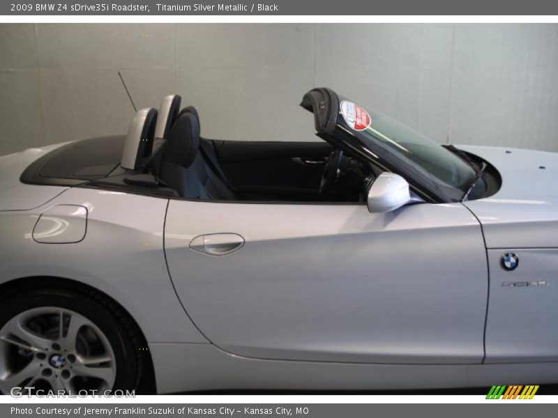 Titanium Silver Metallic / Black 2009 BMW Z4 sDrive35i Roadster