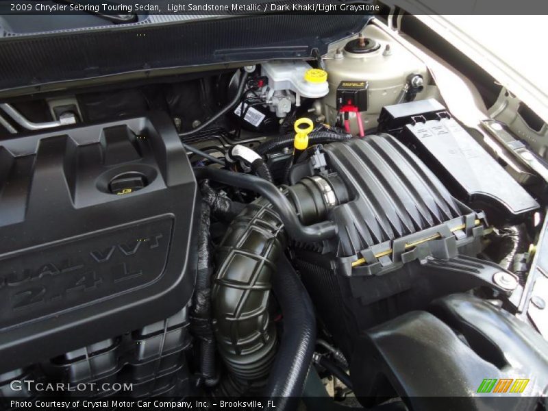 Light Sandstone Metallic / Dark Khaki/Light Graystone 2009 Chrysler Sebring Touring Sedan