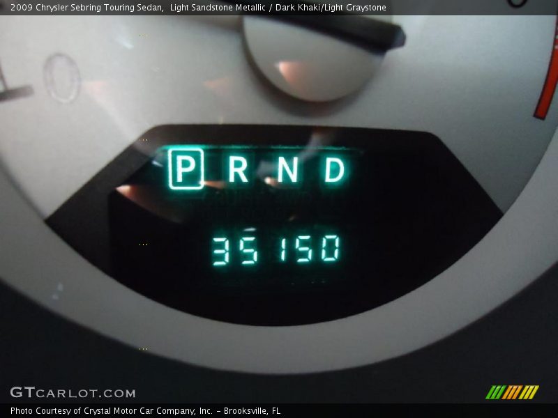 Light Sandstone Metallic / Dark Khaki/Light Graystone 2009 Chrysler Sebring Touring Sedan