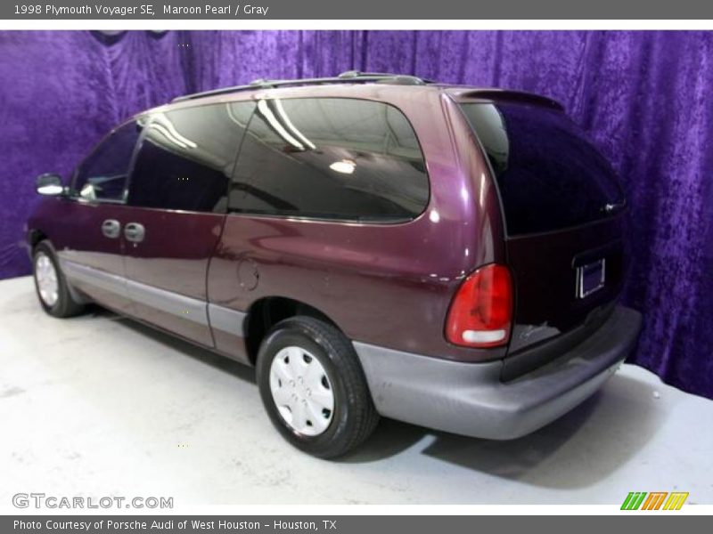 Maroon Pearl / Gray 1998 Plymouth Voyager SE
