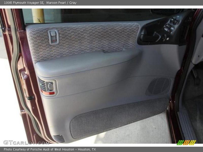 Maroon Pearl / Gray 1998 Plymouth Voyager SE