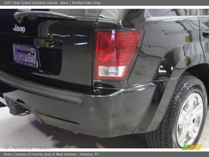 Black / Medium Slate Gray 2007 Jeep Grand Cherokee Laredo