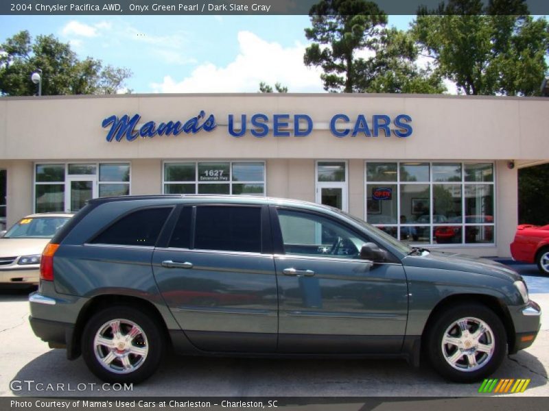 Onyx Green Pearl / Dark Slate Gray 2004 Chrysler Pacifica AWD