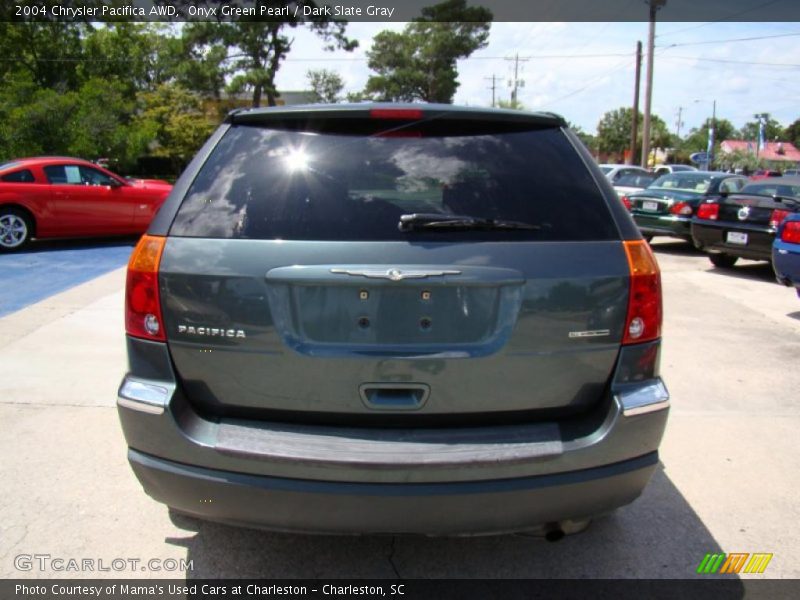 Onyx Green Pearl / Dark Slate Gray 2004 Chrysler Pacifica AWD