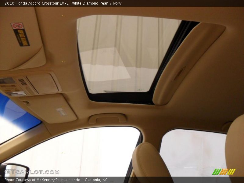 White Diamond Pearl / Ivory 2010 Honda Accord Crosstour EX-L