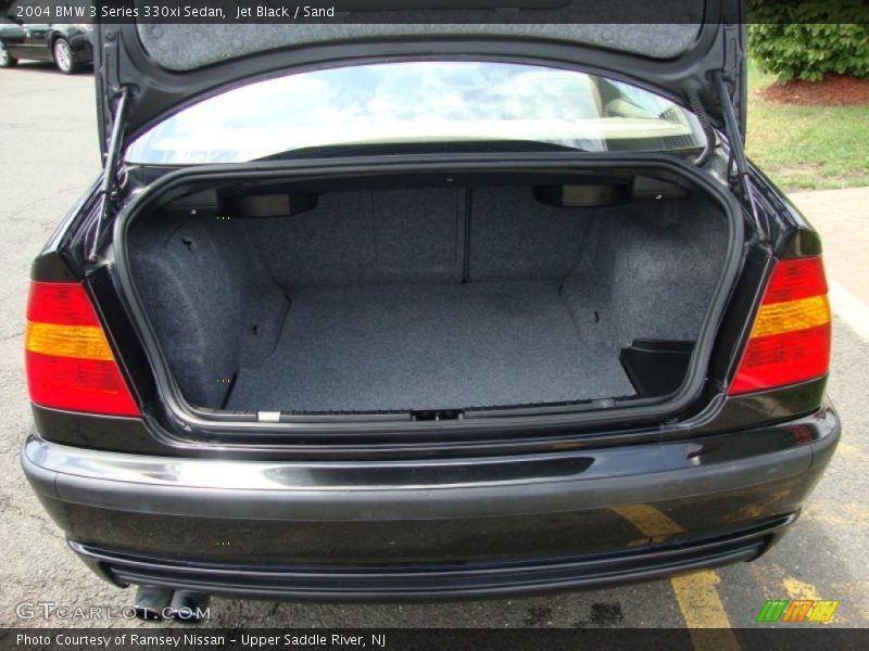 Jet Black / Sand 2004 BMW 3 Series 330xi Sedan