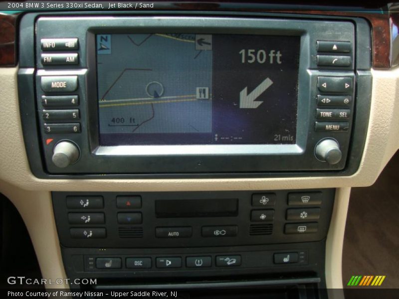 Jet Black / Sand 2004 BMW 3 Series 330xi Sedan