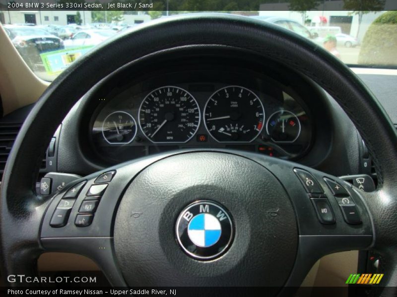 Jet Black / Sand 2004 BMW 3 Series 330xi Sedan