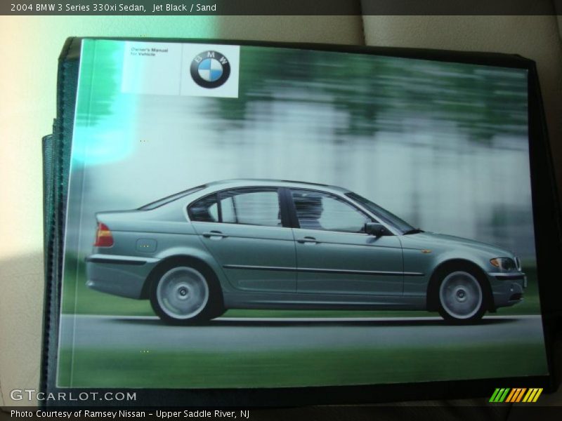 Jet Black / Sand 2004 BMW 3 Series 330xi Sedan