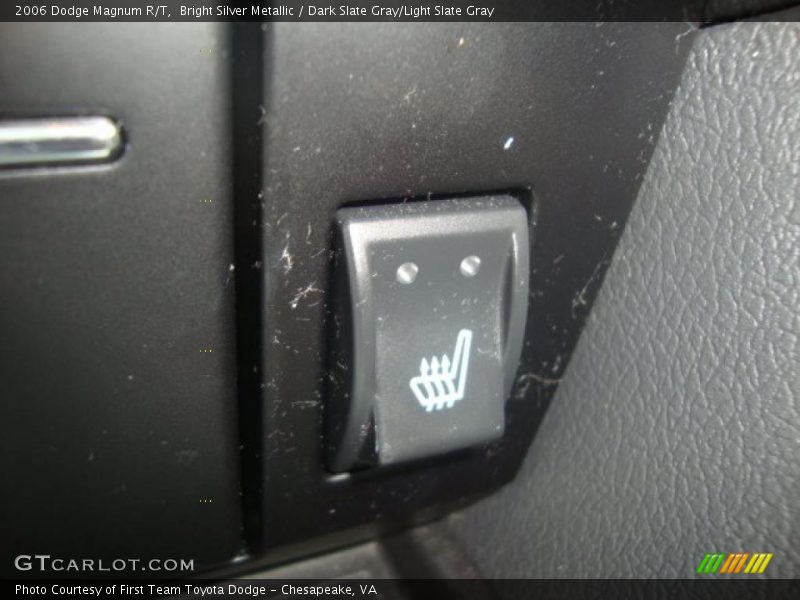 Bright Silver Metallic / Dark Slate Gray/Light Slate Gray 2006 Dodge Magnum R/T