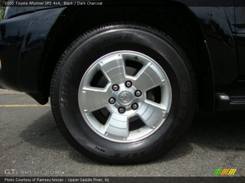 Black / Dark Charcoal 2005 Toyota 4Runner SR5 4x4