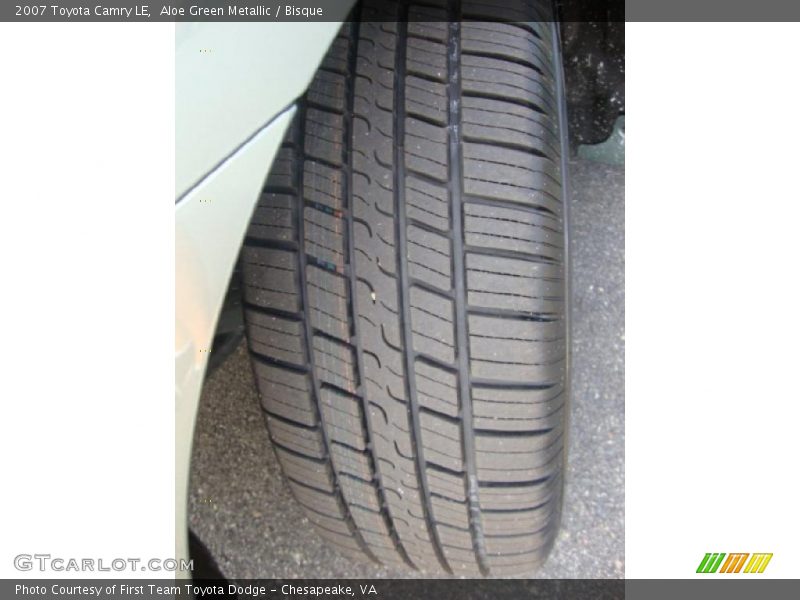 Aloe Green Metallic / Bisque 2007 Toyota Camry LE
