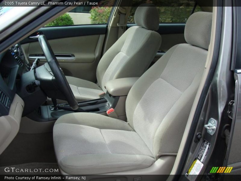 Phantom Gray Pearl / Taupe 2005 Toyota Camry LE