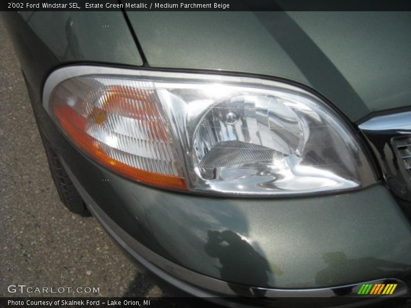 Estate Green Metallic / Medium Parchment Beige 2002 Ford Windstar SEL
