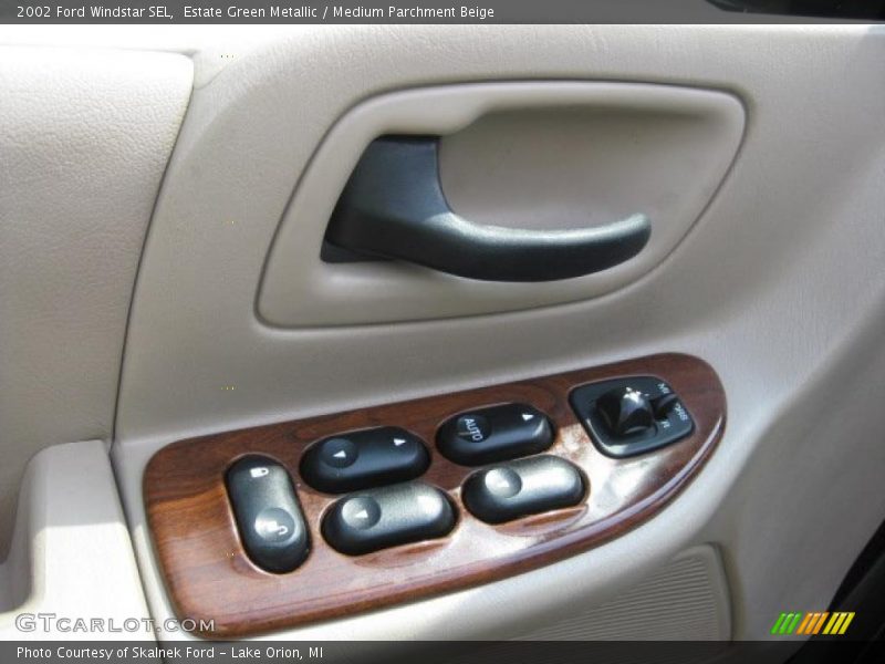 Estate Green Metallic / Medium Parchment Beige 2002 Ford Windstar SEL