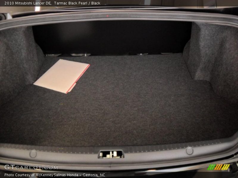 Tarmac Black Pearl / Black 2010 Mitsubishi Lancer DE