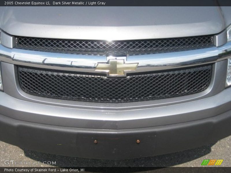 Dark Silver Metallic / Light Gray 2005 Chevrolet Equinox LS