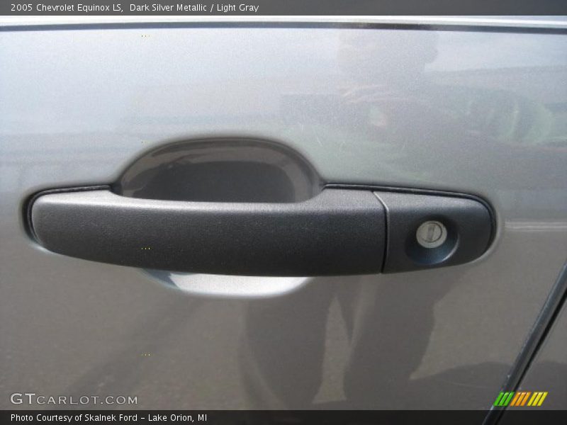 Dark Silver Metallic / Light Gray 2005 Chevrolet Equinox LS