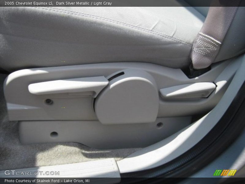 Dark Silver Metallic / Light Gray 2005 Chevrolet Equinox LS