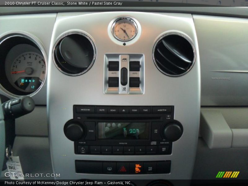 Stone White / Pastel Slate Gray 2010 Chrysler PT Cruiser Classic
