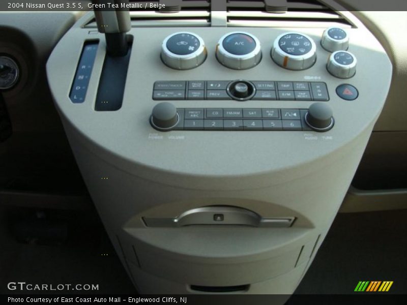 Green Tea Metallic / Beige 2004 Nissan Quest 3.5 S