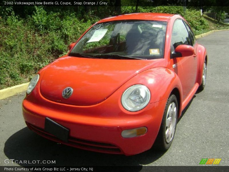 Snap Orange / Grey 2002 Volkswagen New Beetle GL Coupe