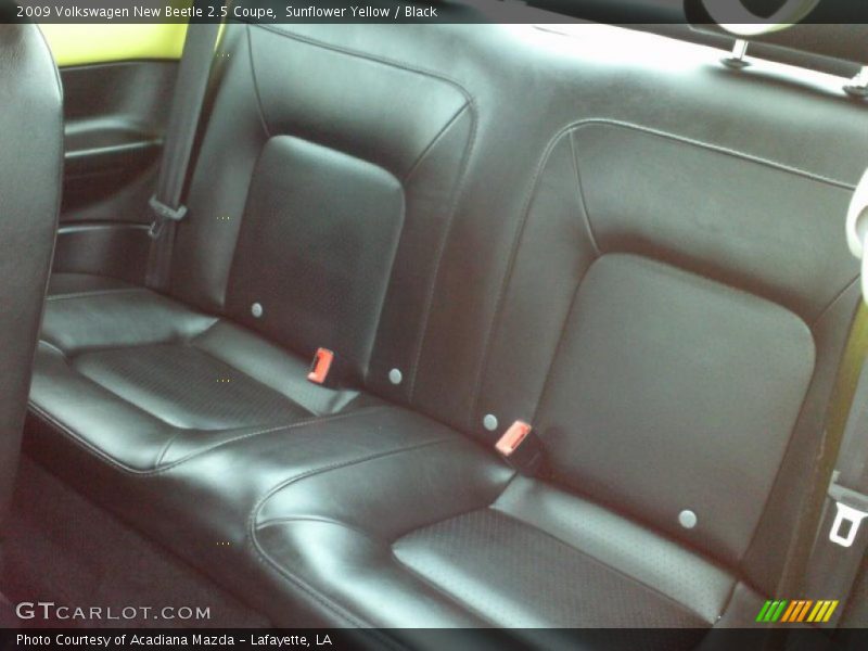 Sunflower Yellow / Black 2009 Volkswagen New Beetle 2.5 Coupe