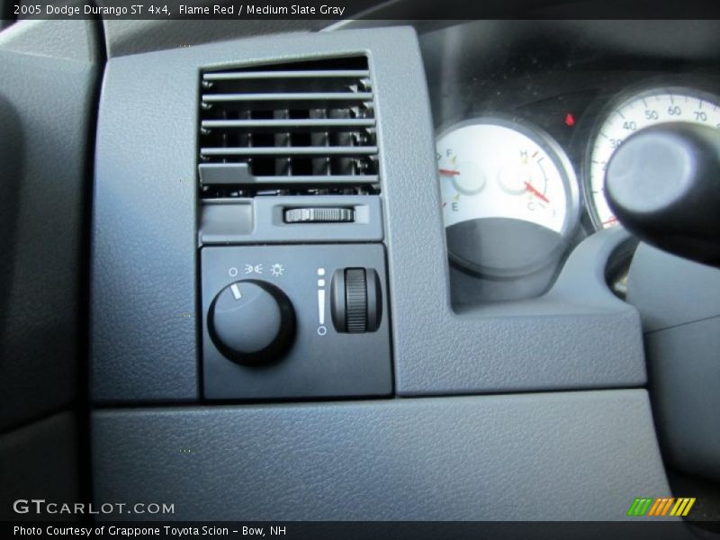 Flame Red / Medium Slate Gray 2005 Dodge Durango ST 4x4
