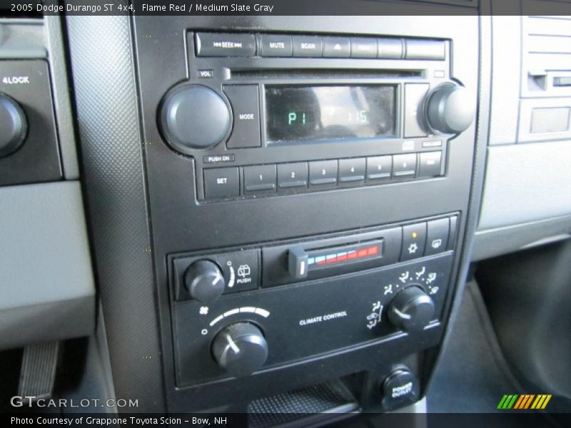 Flame Red / Medium Slate Gray 2005 Dodge Durango ST 4x4