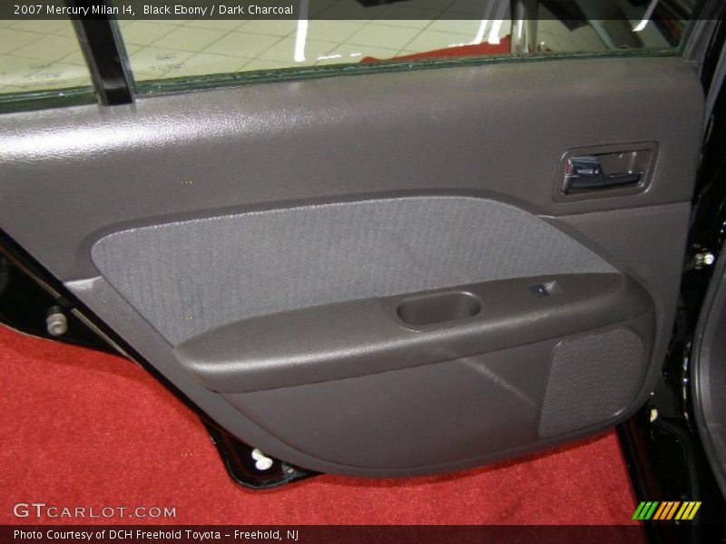 Black Ebony / Dark Charcoal 2007 Mercury Milan I4