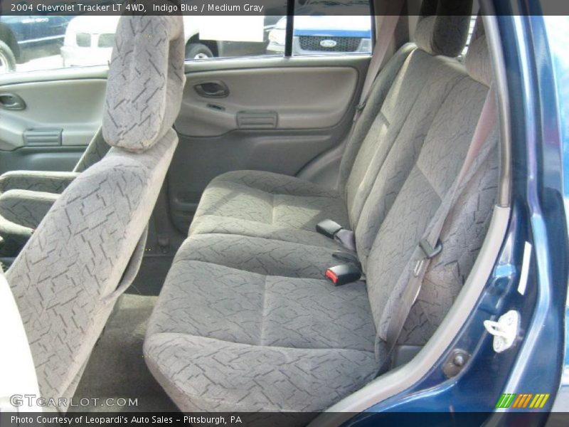 Indigo Blue / Medium Gray 2004 Chevrolet Tracker LT 4WD