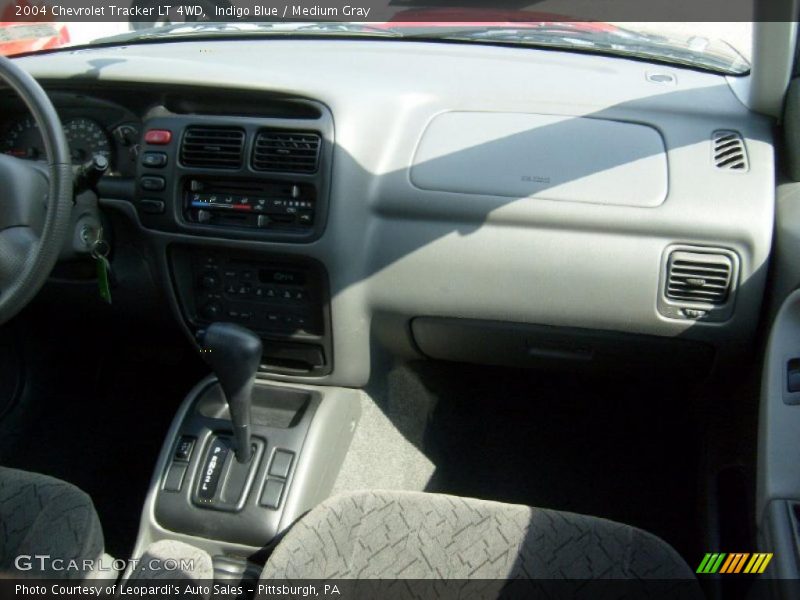 Indigo Blue / Medium Gray 2004 Chevrolet Tracker LT 4WD