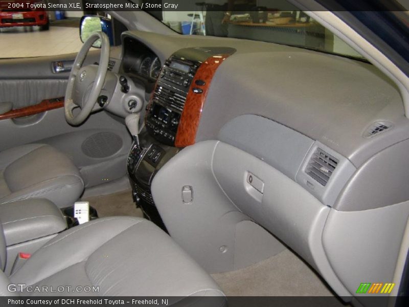 Stratosphere Mica / Stone Gray 2004 Toyota Sienna XLE