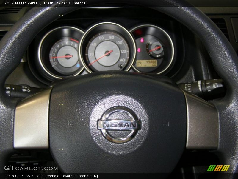 Fresh Powder / Charcoal 2007 Nissan Versa S