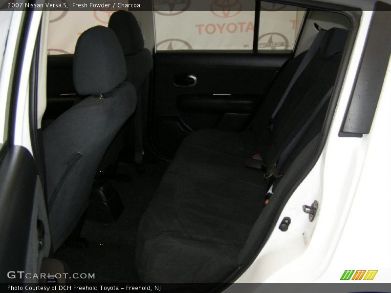 Fresh Powder / Charcoal 2007 Nissan Versa S
