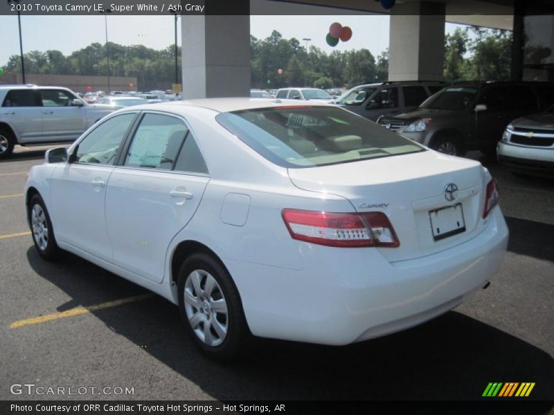 Super White / Ash Gray 2010 Toyota Camry LE