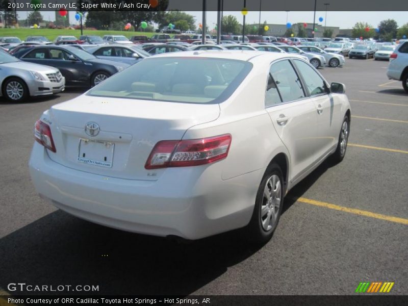 Super White / Ash Gray 2010 Toyota Camry LE