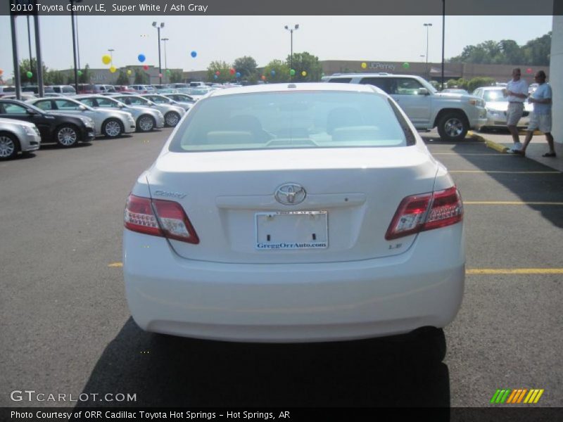 Super White / Ash Gray 2010 Toyota Camry LE