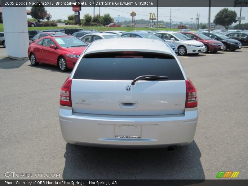 Bright Silver Metallic / Dark Slate Gray/Light Graystone 2005 Dodge Magnum SXT