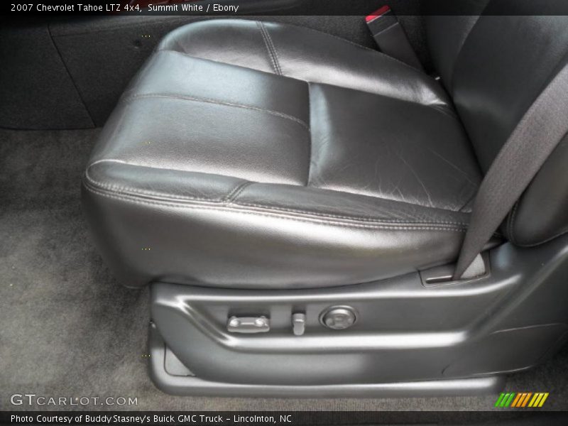 Summit White / Ebony 2007 Chevrolet Tahoe LTZ 4x4